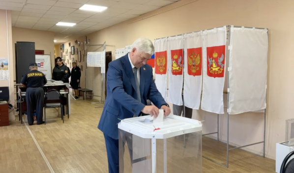 Александр Гусев.