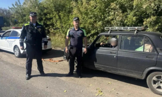 ГАИшники помогли водителю.