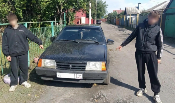 Авто завели, замкнув провода.